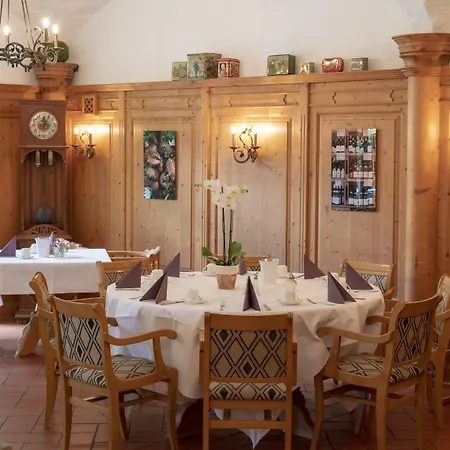 Lechnerhof Szálloda Unterföhring
