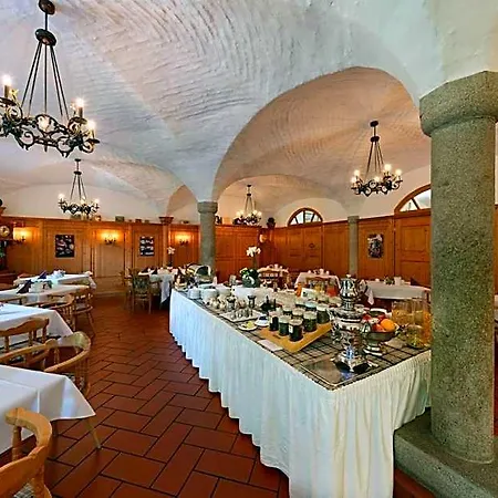 فندق Lechnerhof 4*