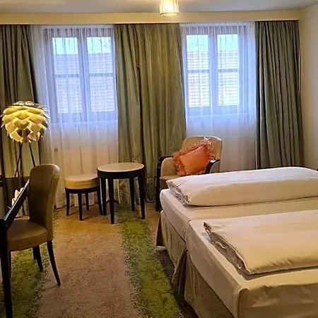 فندق Lechnerhof 4*